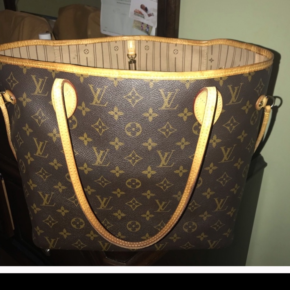 Louis Vuitton Neverfull MM